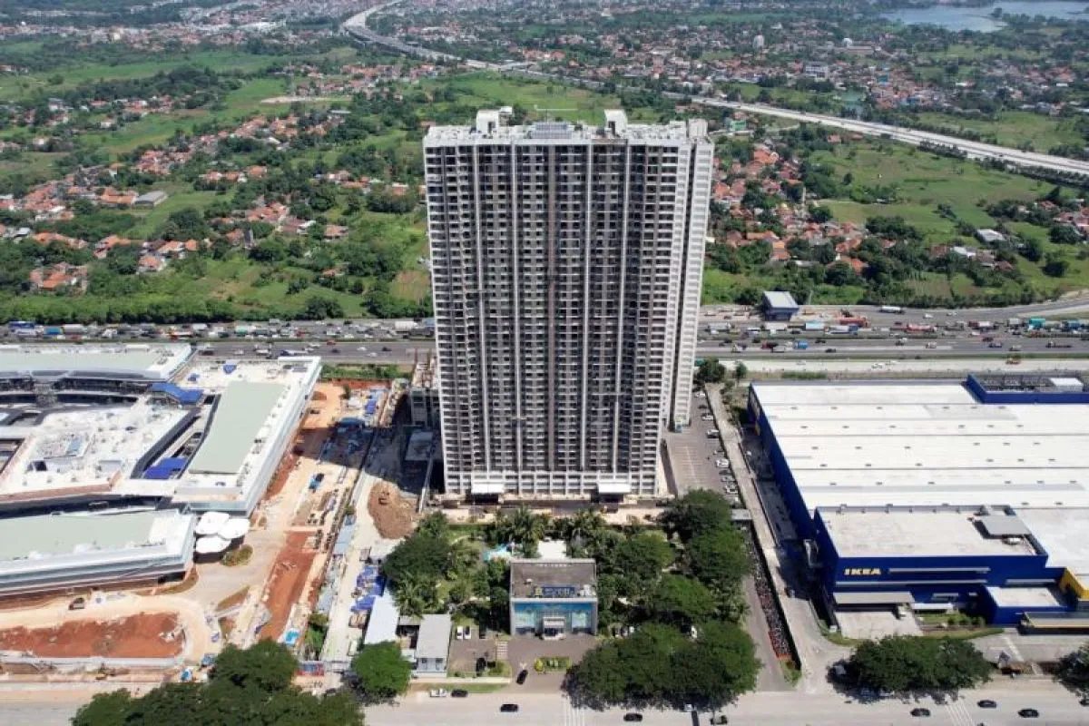 Tampak luar SKY HOUSE ALAM SUTERA